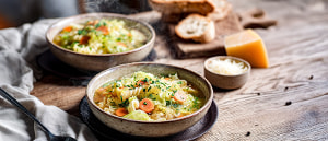 Wirsing-Eintopf mit Maccaroni und Karotte